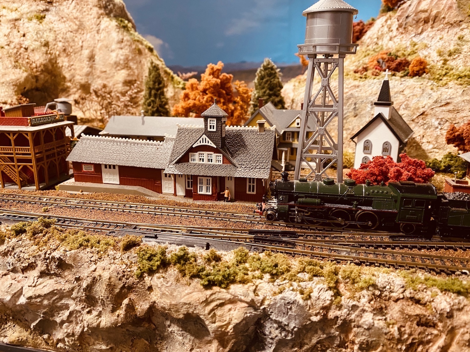 Build Model Railroad Greg Wrath