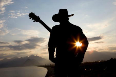 The Last Cowboy Song Lyrics was written by Ron Peterson and Ed Bruce in 1980.  Is this the Best Cowboy Song ever?  Maybe not but the lyrics are unforgettable and tells a real cowboy story. 