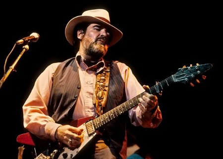 A farewell to the Memphis Man, Lonnie Mack.