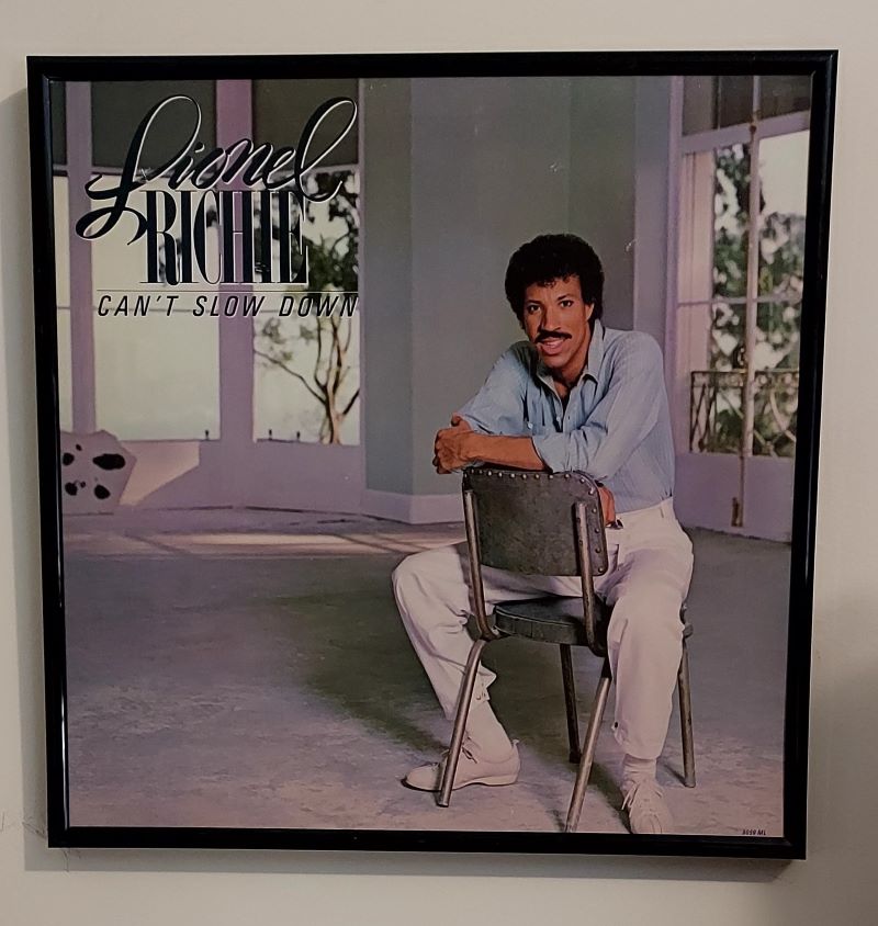 Lionel Richie Can't Slow Down.