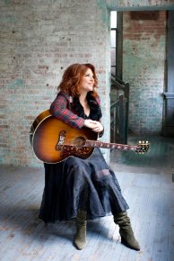 Big River Story as told by Rosanne Cash at vinyl record memories.